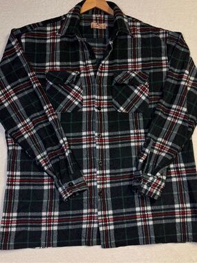 Harveys Blue, Red & White Plaid Button-Down Shirt